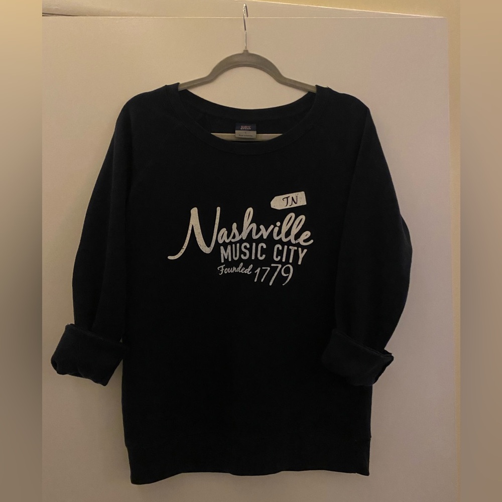 Nashville Top